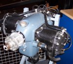 686px-Continental_4-piston_engine.jpg